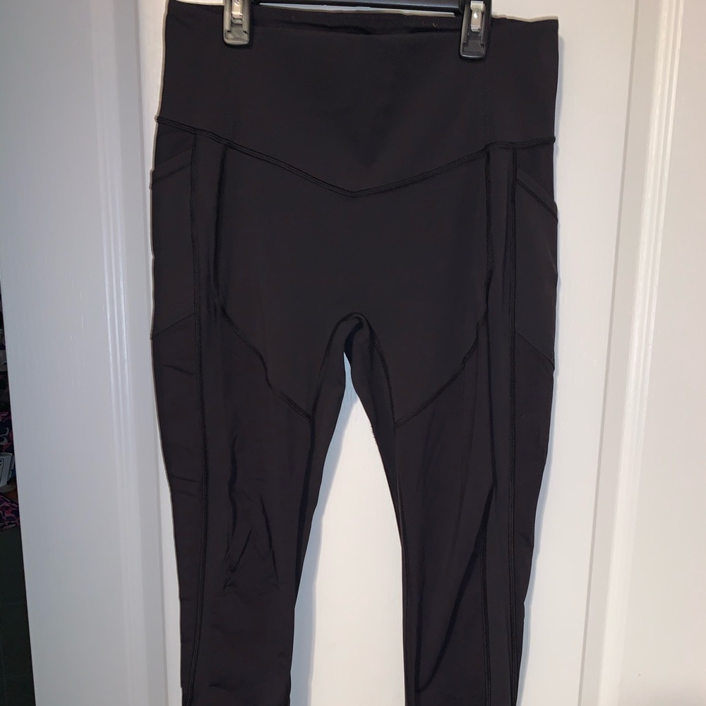 Lululemon “All the right places” legging
